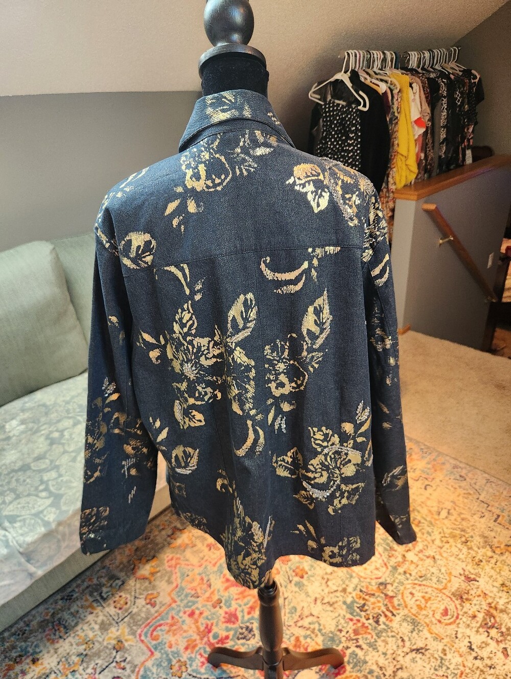 Chico's Navy Denim Jacket with Gold Floral Print XL Like New - Picture 10 of 11